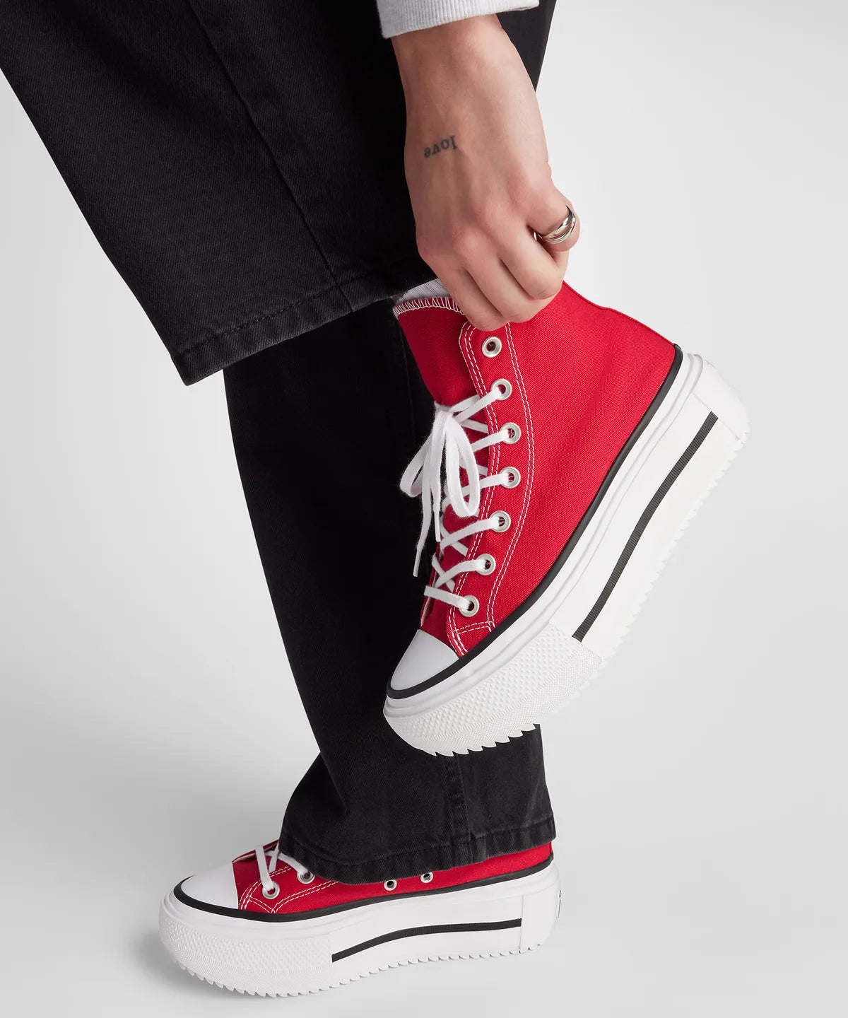 ALL STAR DOUBLE STACK RED HI CUT A15542C