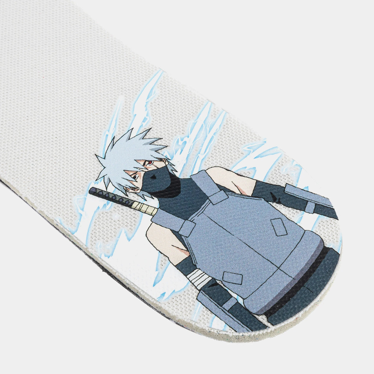 【ナルト 疾風伝 NARUTO SHIPPUDEN 】ALL STAR Chuck Taylor x KAKASHI BARELY GREY HI CUT A14839C