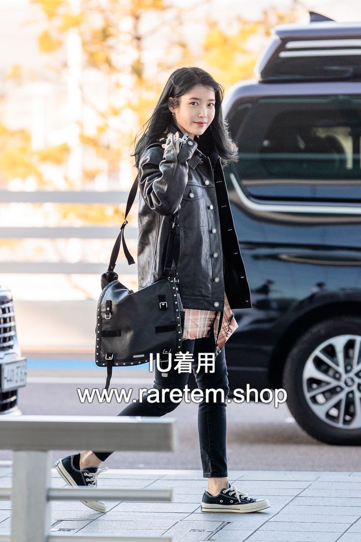 CT70 BLACK LOW CUT (ブラック)162058C