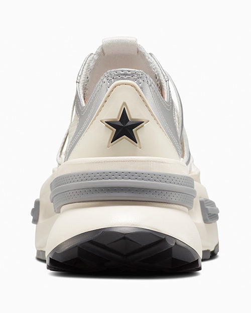 RUN STAR LEGACY CX FUTURE SILVER LOW CUT A15185C