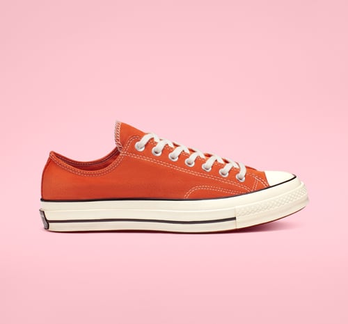 CT70 CAMPFIRE ORANGE（旧 ORANGE SUEDE） LOW CUT （スエード素材）166217C
