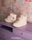 【Hearts2Hearts 着用】ALL STAR Chuck Taylor Waterproof Elements Boot EGRET A17642C