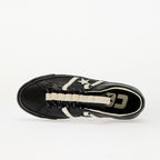 ONE STAR PRO（CONS）ACADEMY BLACK LEATHER（レザー）Bobby DeKeyzer LOW CUT A12139C