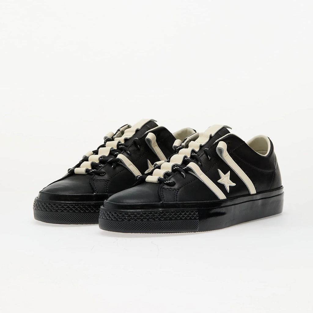 ONE STAR PRO（CONS）ACADEMY BLACK LEATHER（レザー）Bobby DeKeyzer LOW CUT A12139C