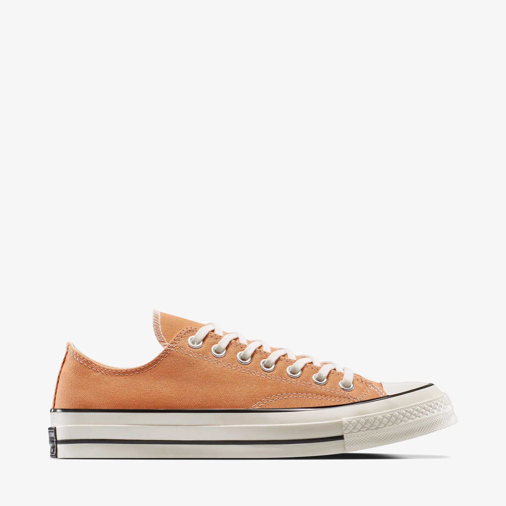 CT70 CLAYCOURT LOW CUT A11752C – raretem.shop