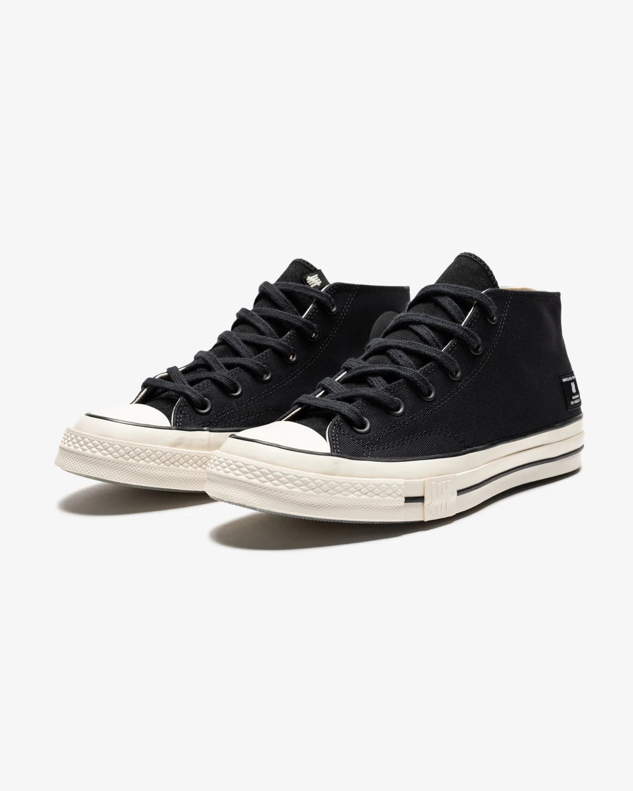 CT70 X UNDEFEATED BLACK MID CUT A00673C