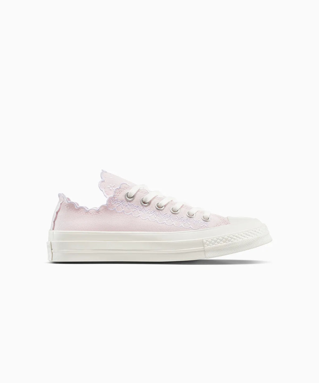 CT70 Embroidered Sugar Berry LOW CUT A13542C