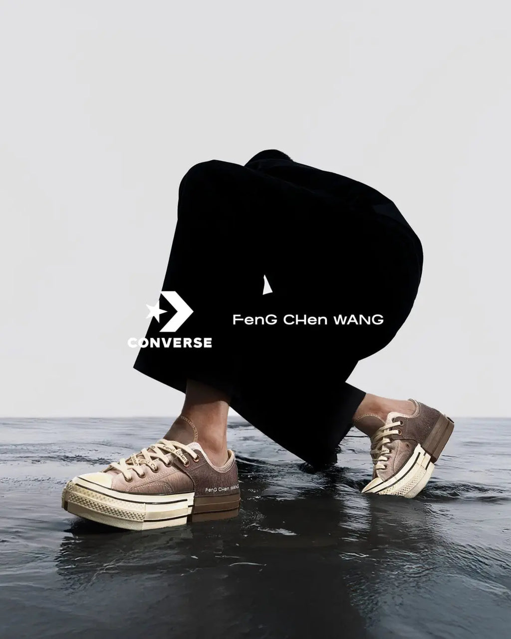 【25/5月新作】CT70 x Feng Chen Wang （フェン・チェン・ワン）2-in-1 BROWN LOW CUT A15741C