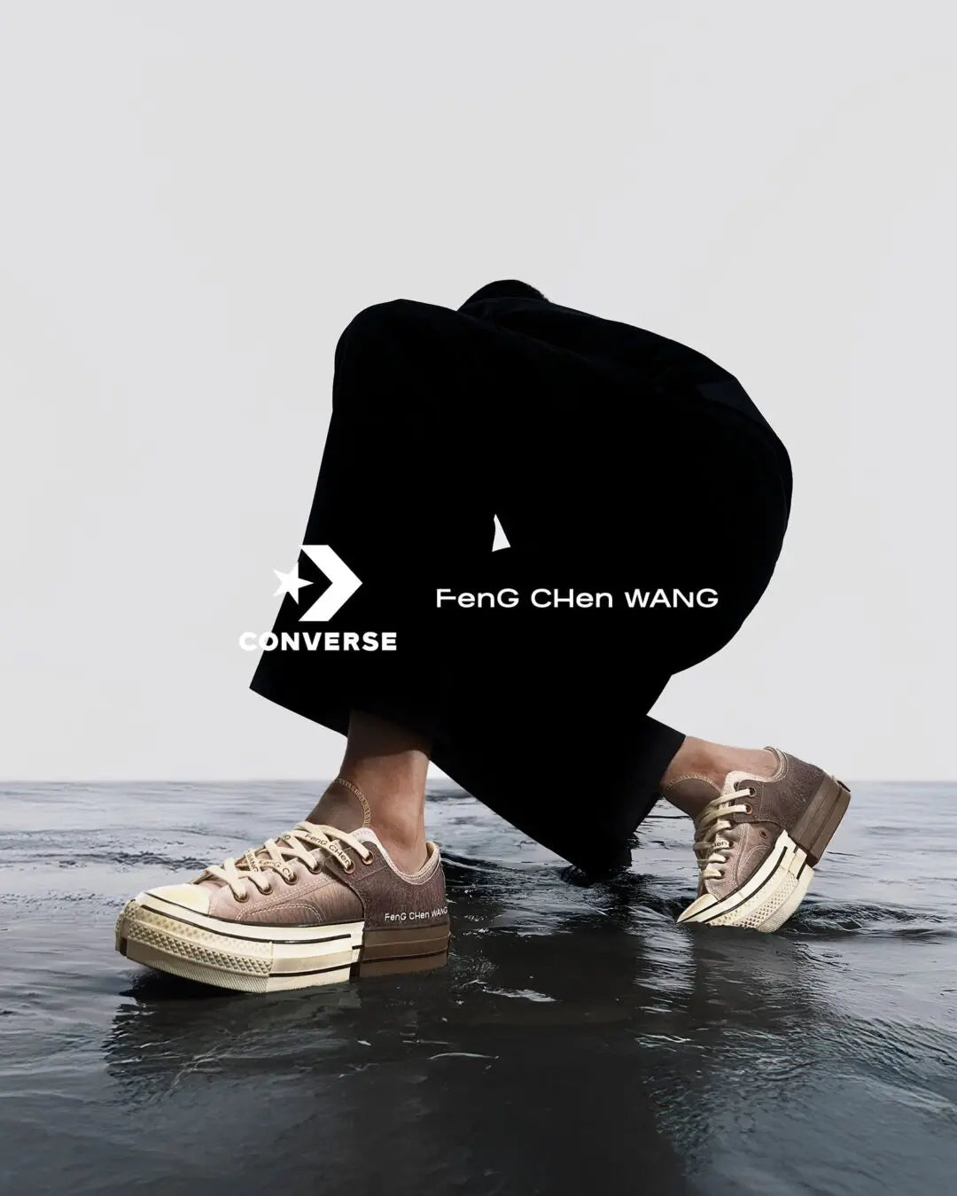 【25/5月新作】CT70 x Feng Chen Wang （フェン・チェン・ワン）2-in-1 BROWN LOW CUT A15741C