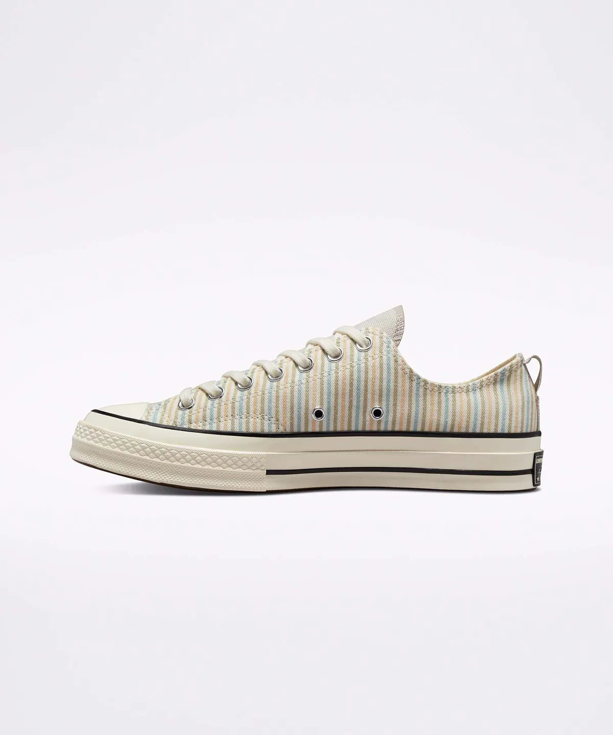 CT70 LOFI CRAFTED STRIPE EGRET LOW CUT A02293C
