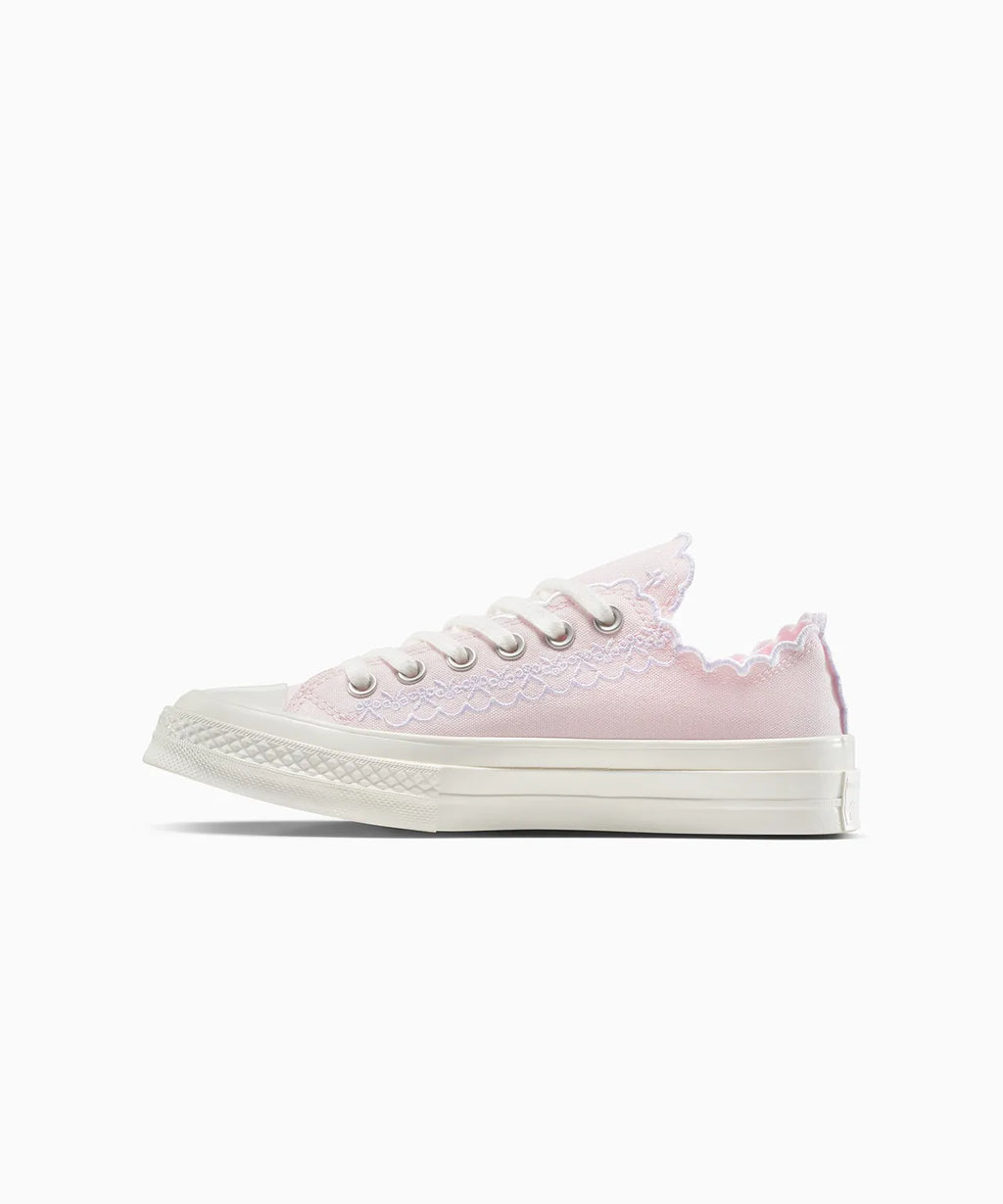CT70 Embroidered Sugar Berry LOW CUT A13542C