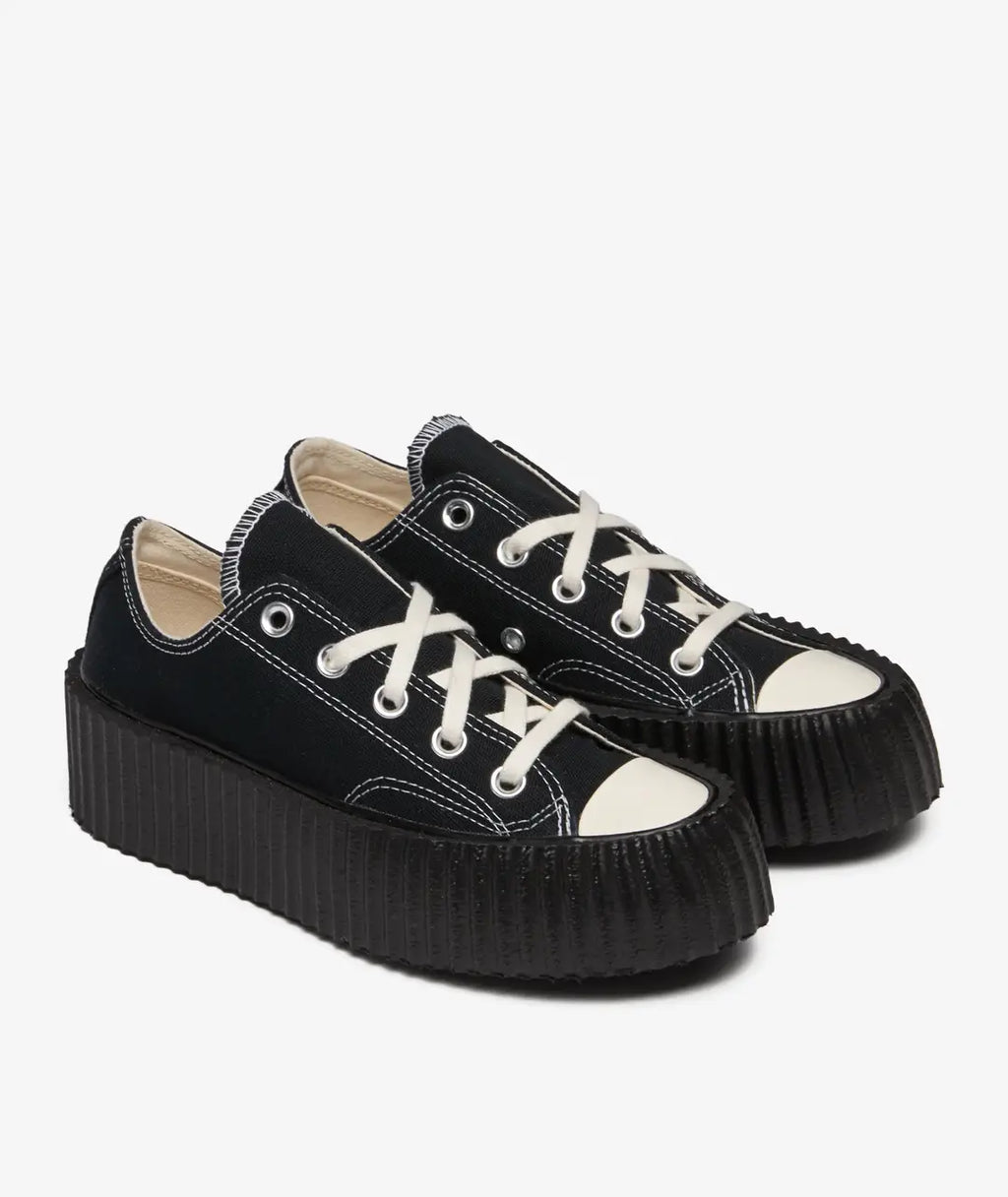 【数量限定・EU限定】CT70 LTD（リミテッド）EVA BLACK UP LOW CUT A12424C