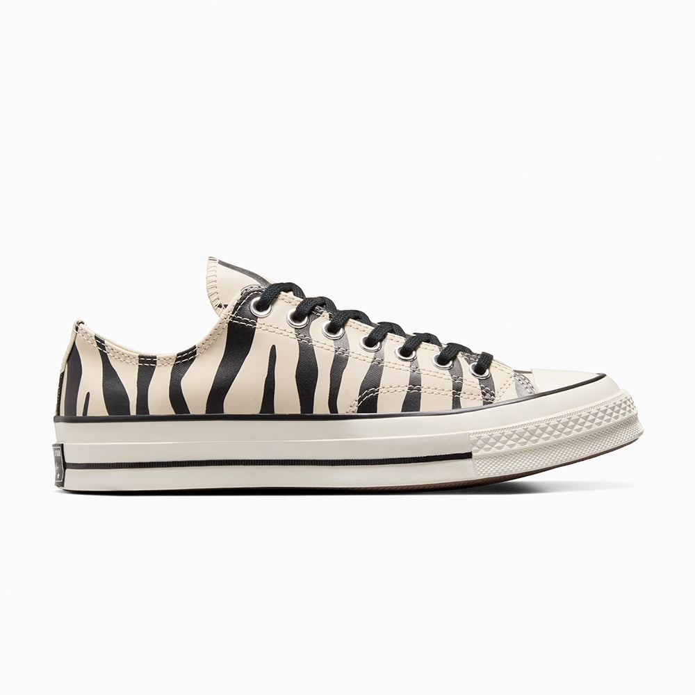 数量限定】CT70 Glow In The Dark Zebra Print（蛍光）LOW CUT A13438C