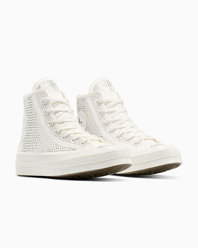 CT70 X Swarovski® crystals Vintage White HI CUT A16170C