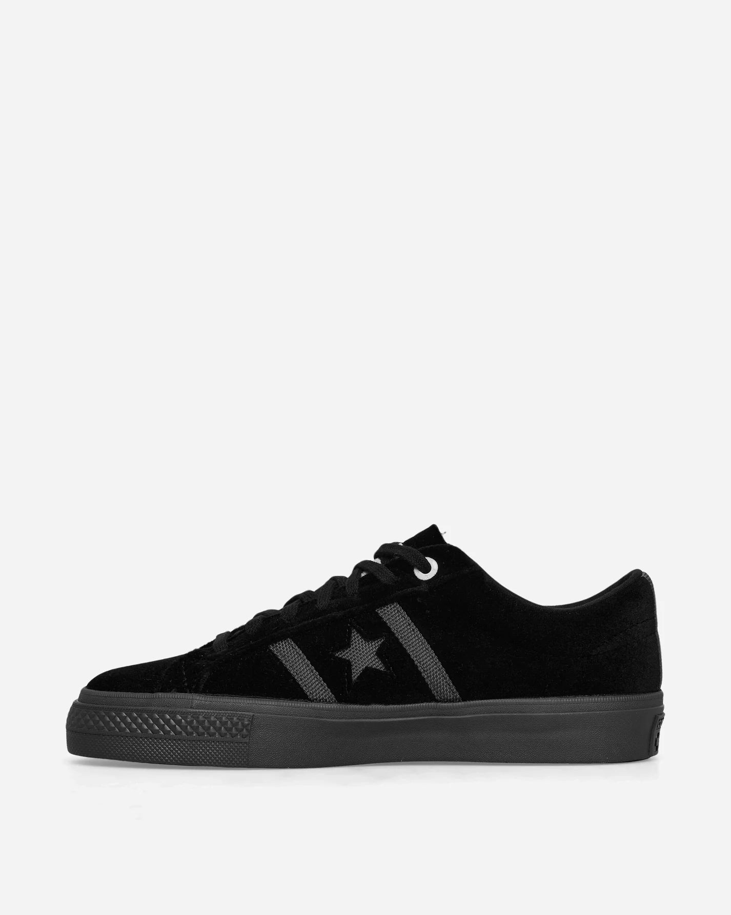 ONE STAR PRO（CONS）ACADEMY X Undefeated BLACK LOW CUT A12131C
