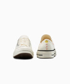CT70 Embroidered Flowers EGRET LOW CUT A15084C