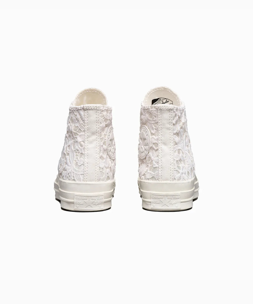 CT70 Crocheted Satin Vintage White HI CUT A15081C