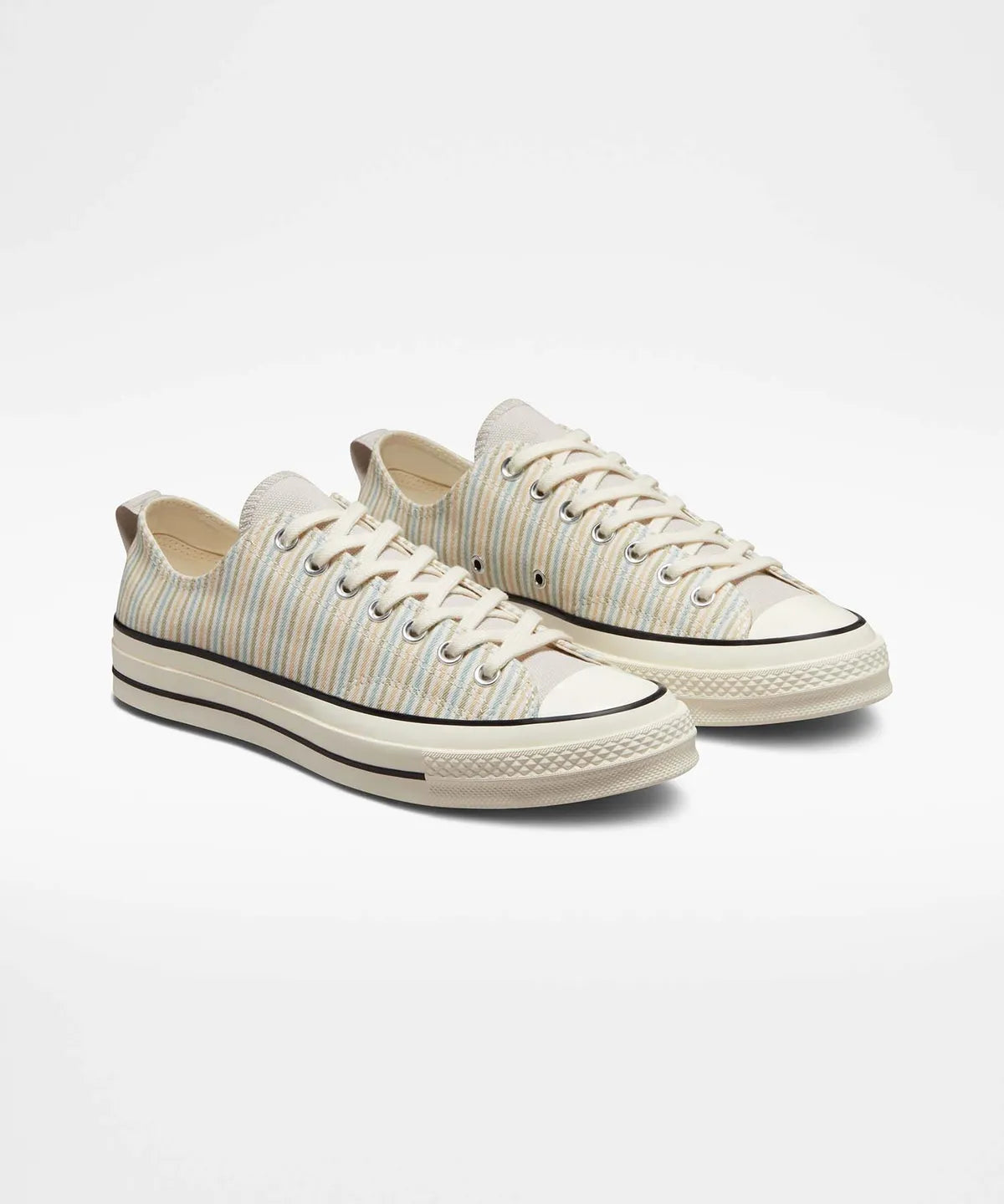 CT70 LOFI CRAFTED STRIPE EGRET LOW CUT A02293C