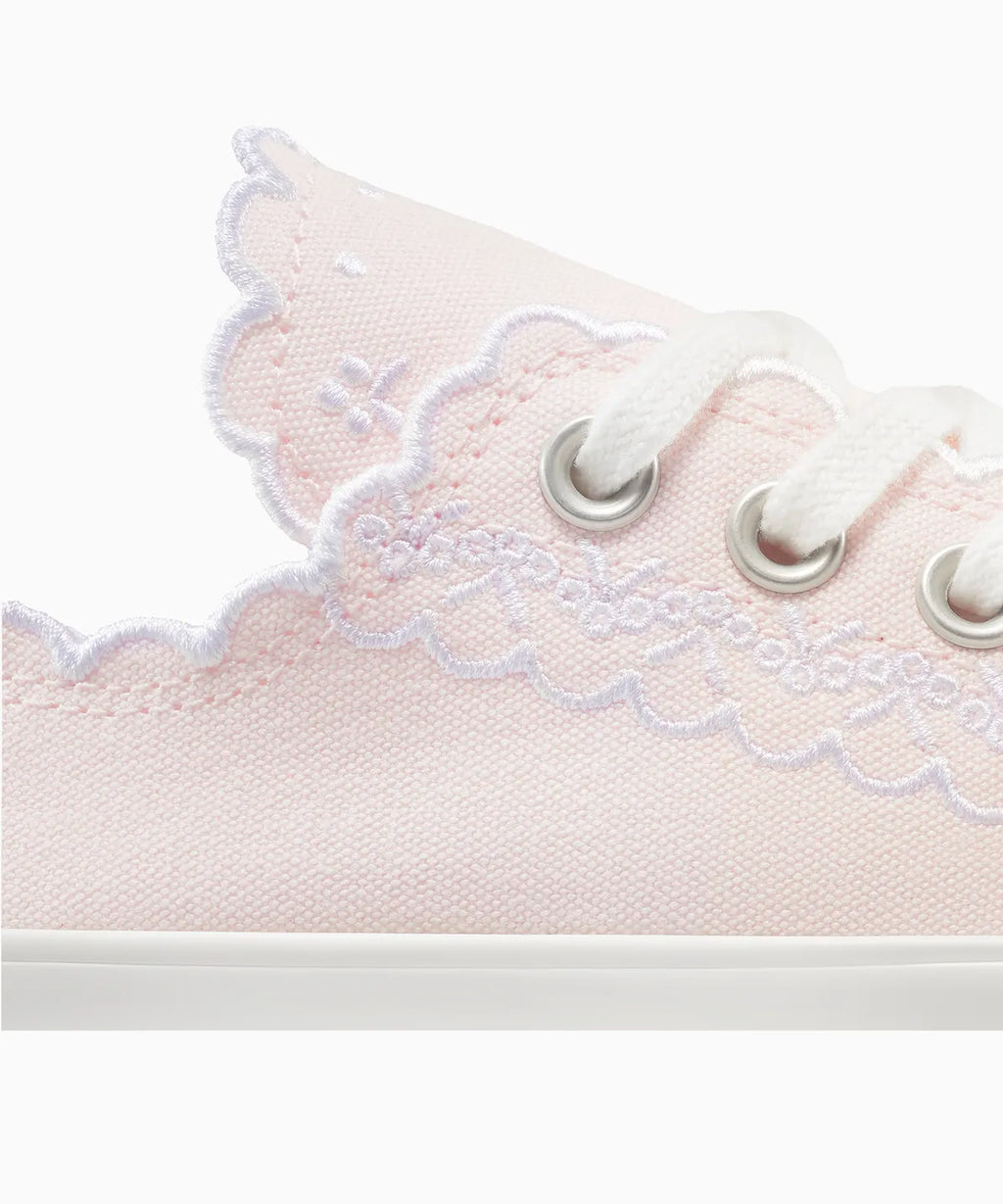 CT70 Embroidered Sugar Berry LOW CUT A13542C
