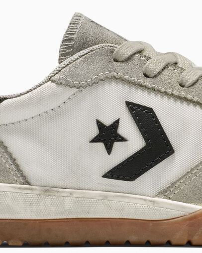 【数量限定・EU限定】RUN STAR TRAINER LTD（リミテッド） Egret Smoke In A17733C