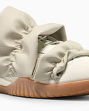 【数量限定・EU限定】RUN STAR TRAINER LTD Ruffle Egret A17732C