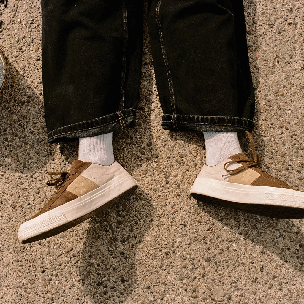 ONE STAR PRO（CONS）ACADEMY Carhartt WIP Dark Earth Starfish LOW CUT A09656C