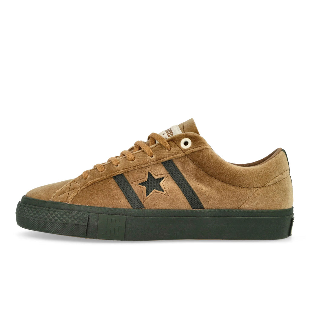 ONE STAR PRO（CONS）ACADEMY X Undefeated BROWN LOW CUT A12132C