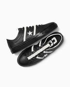 ONE STAR PRO（CONS）ACADEMY BLACK LEATHER（レザー）Bobby DeKeyzer LOW CUT A12139C