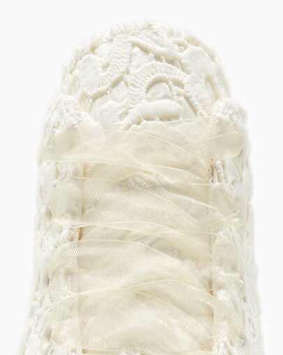 CT70 WEDGE Crocheted Satin EGRET A15086C