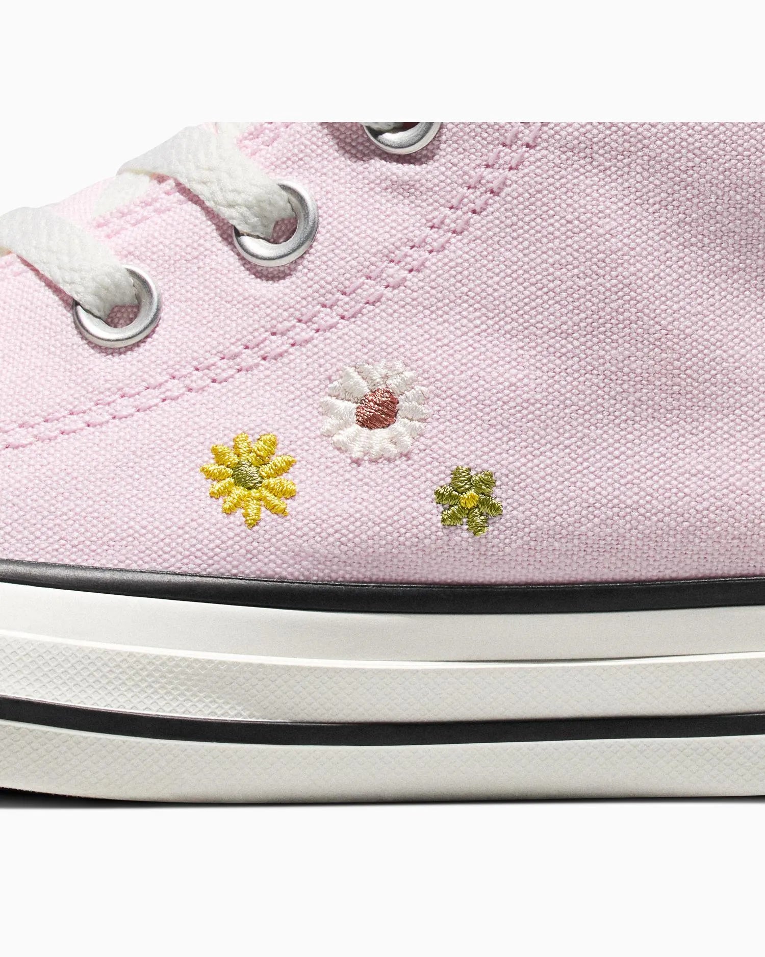 【EU限定】ALL STAR Chuck Taylor Embroidered Florals New Found Bloom HI CUT A16904C
