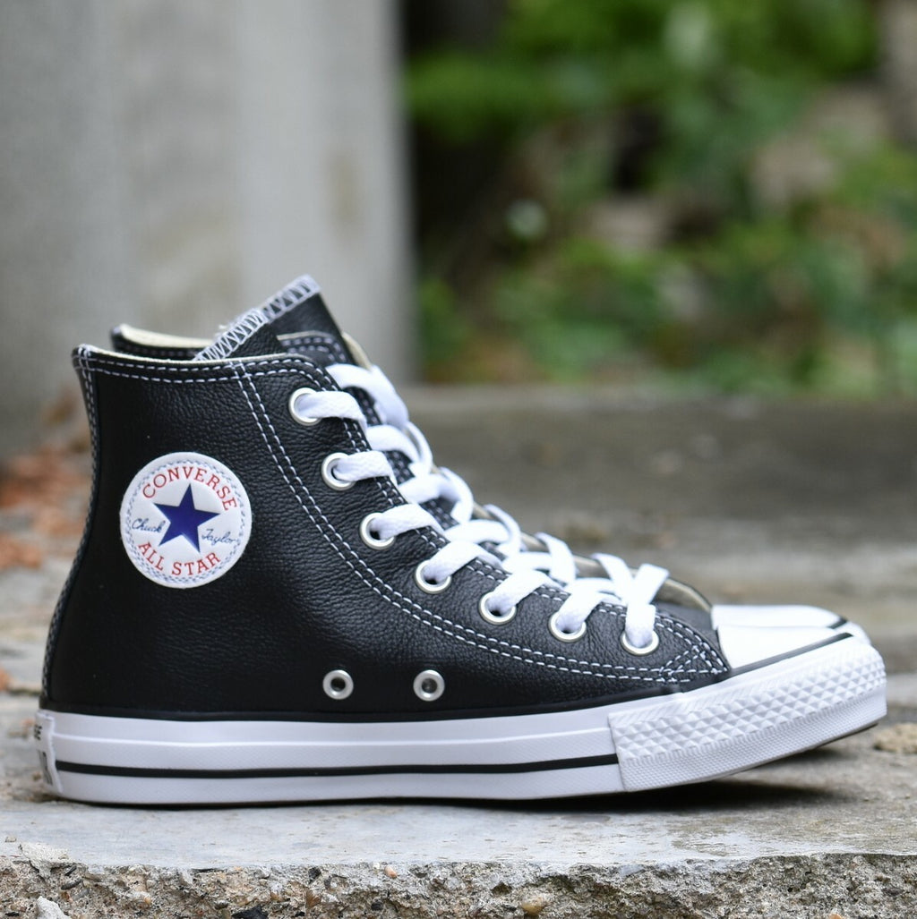 ALL STAR Chuck Taylor Black Leather（レザー）HI CUT 132170C