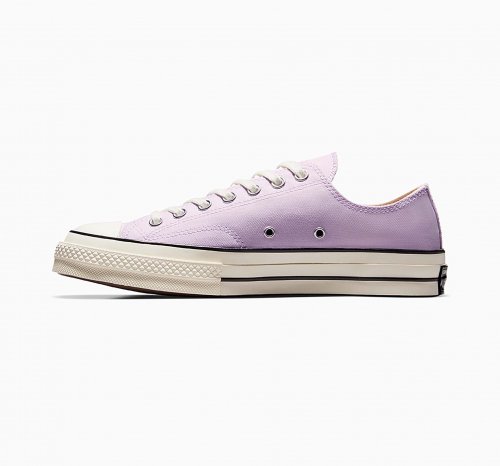 CT70 Light Violet LOW CUT A06075C