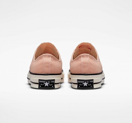CT70 CHEEKY CORAL LOW CUT A03448C