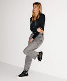 ALL STAR Chuck Taylor Leather（レザー）Chains Black HI CUT A16409C