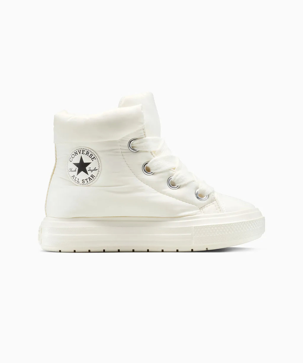 【Hearts2Hearts 着用】ALL STAR Chuck Taylor Waterproof Elements Boot EGRET A17642C