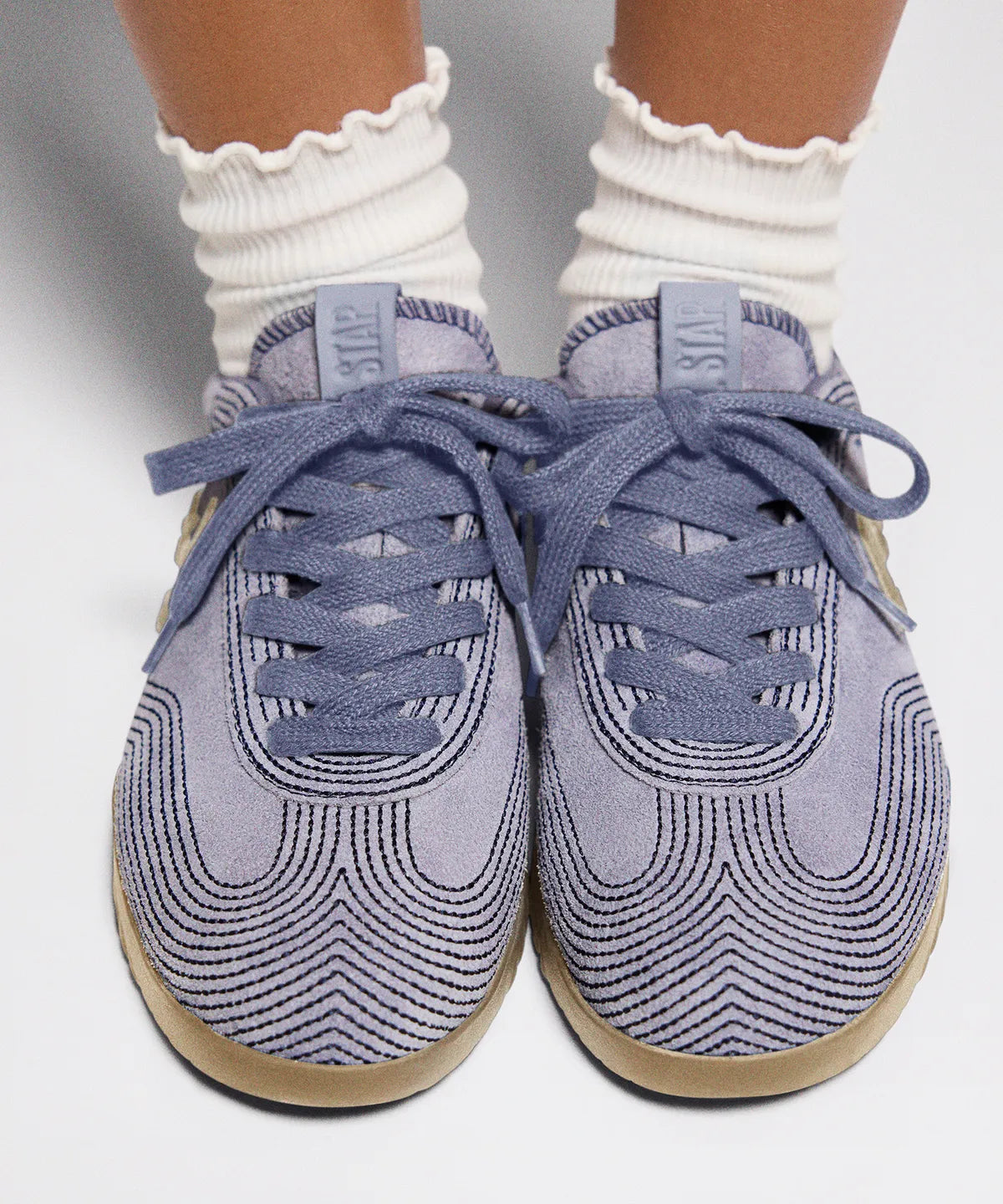 RUN STAR TRAINER Stitched Suede No Shade LOW CUT A16075C