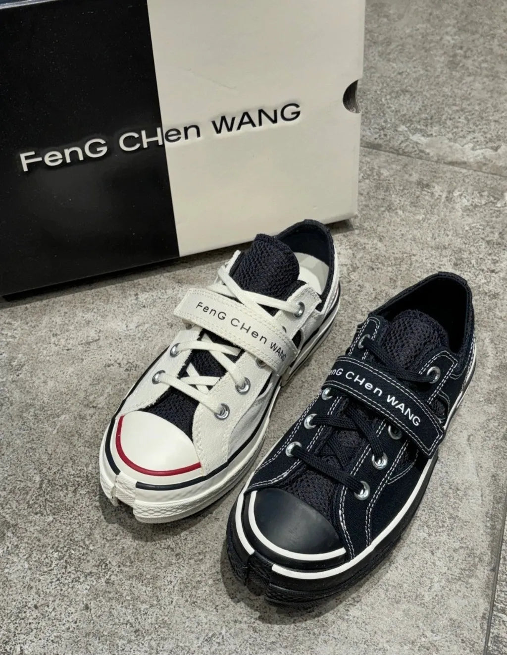 CT70 x Feng Chen Wang （フェン・チェン・ワン）2-in-1 Black LOW CUT A08858C