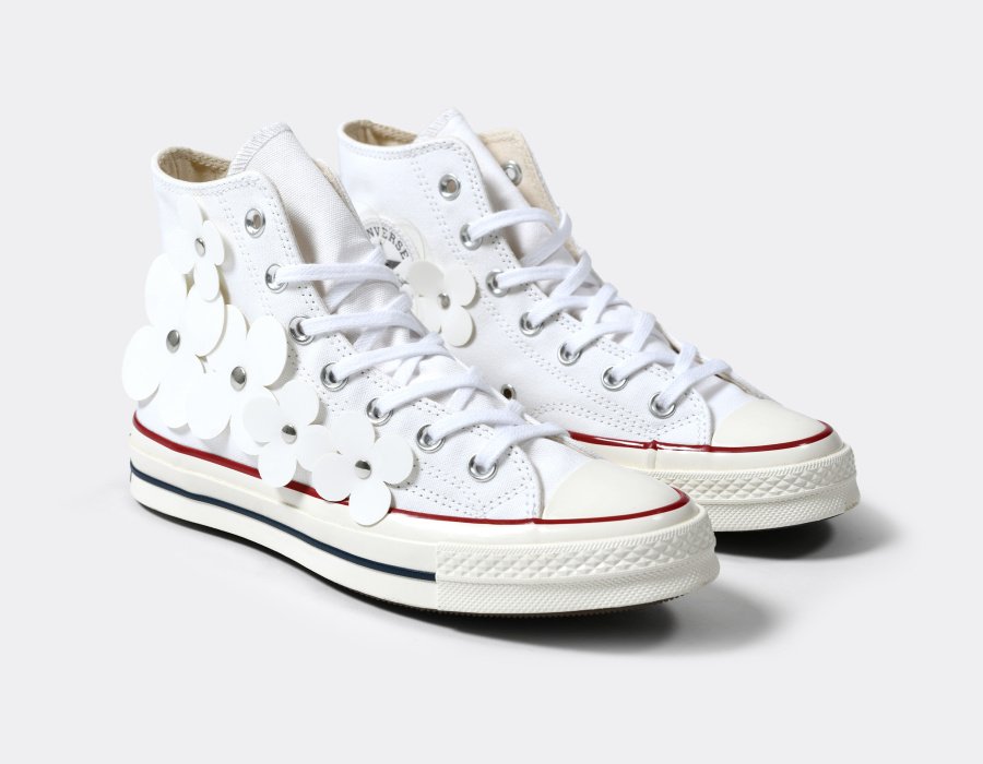 【EU限定】CT70 3-D Flourish LTD White Flowers HI CUT A20663C