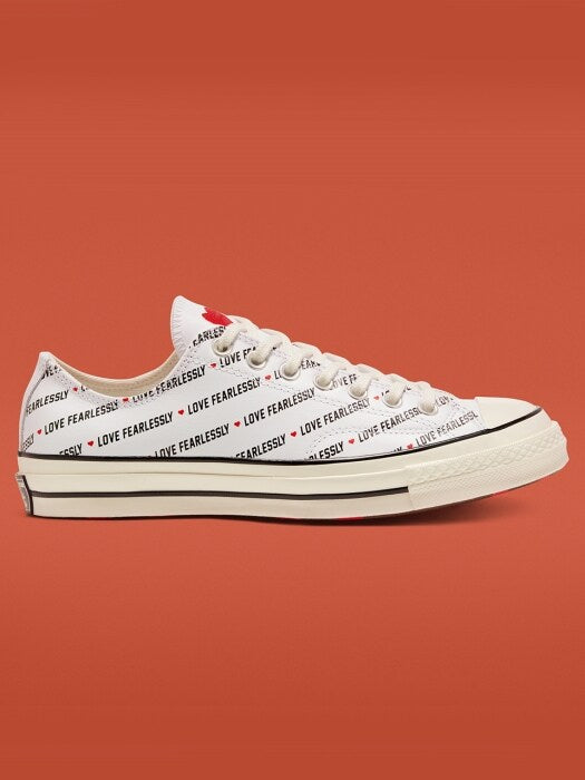 CT70 LOVE PEARYSLEY WHITE LOW CUT 167346C