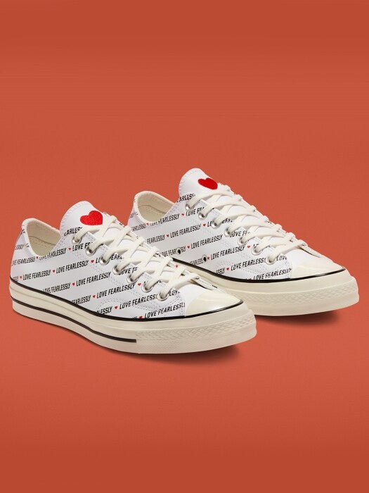 CT70 LOVE PEARYSLEY WHITE LOW CUT 167346C