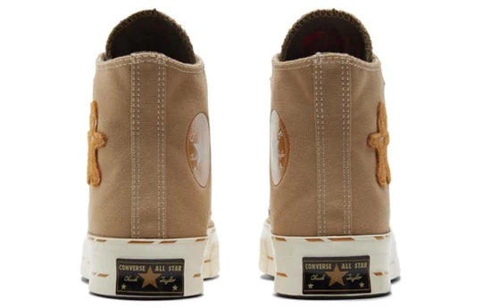 CT70 Gingerbread Man NIMAD KHAKI HI CUT A04282C