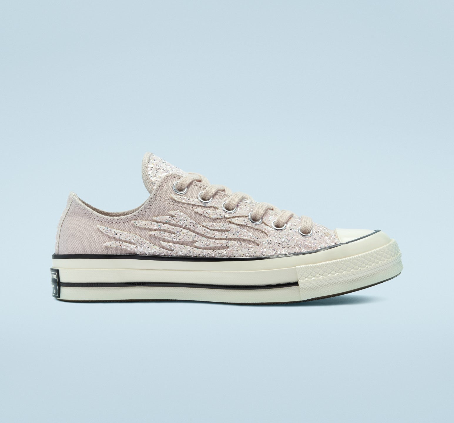 CT70 FLAME GLITER PINK LOW CUT 569537C
