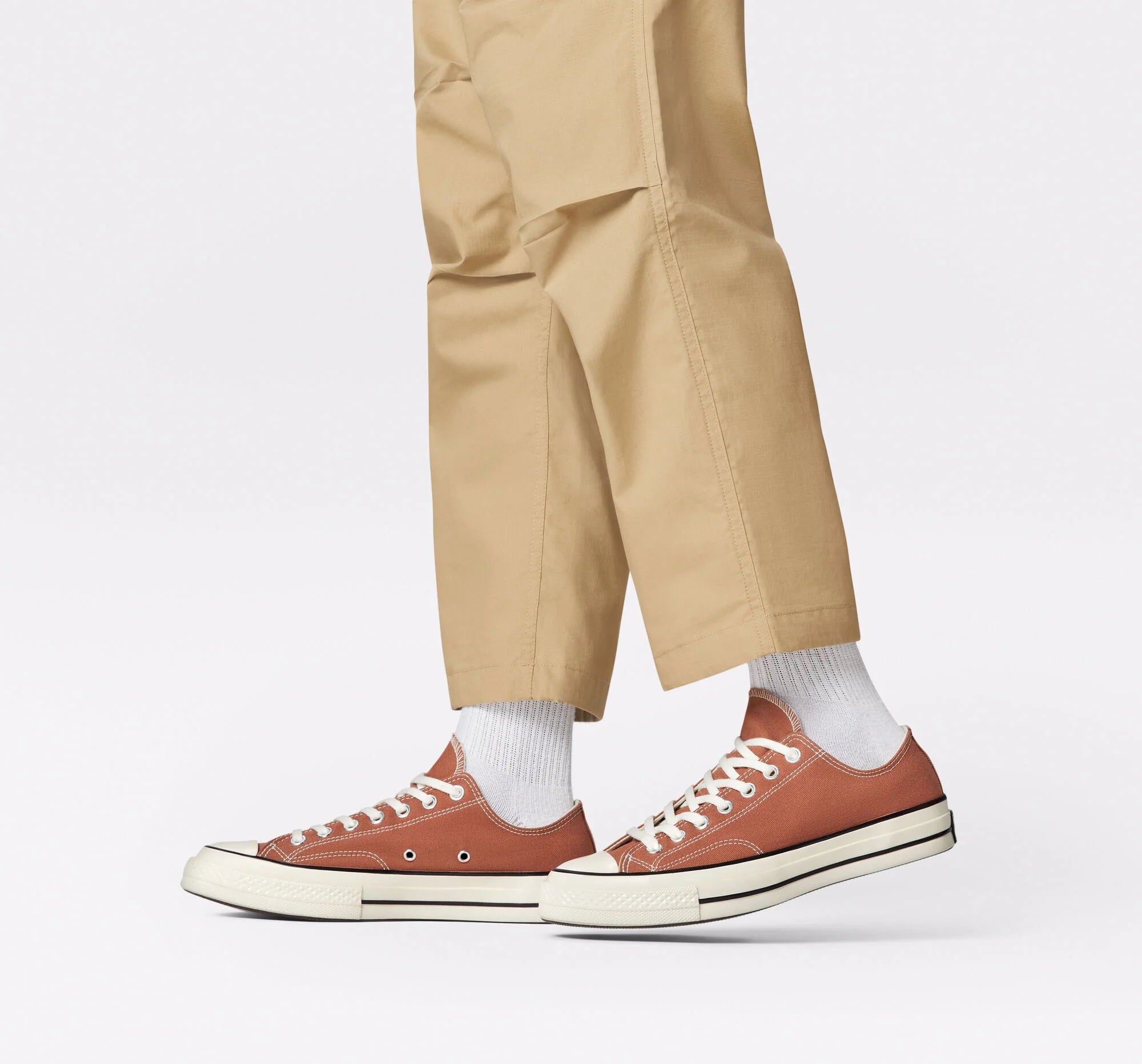 CT70 MINERAL CLAY ORANGE LOW CUT A00461C