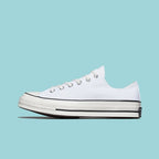 CT70 Black Pin Stripe WHITE LOW CUT A02306C