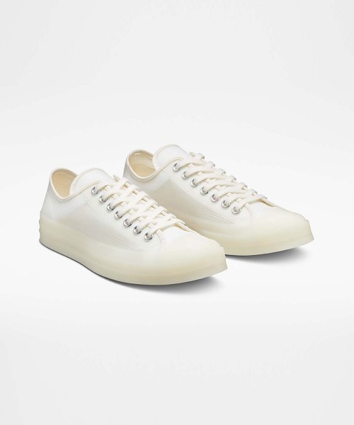 CT70 Translucent EGRET LOW CUT A06224C