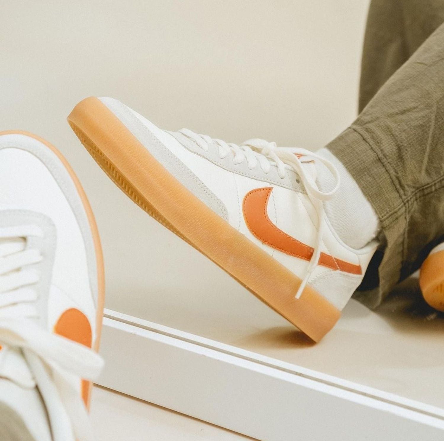 NIKE OG KILL SHOT2 LEATHER SAIL DESERT ORANGE 432997-127